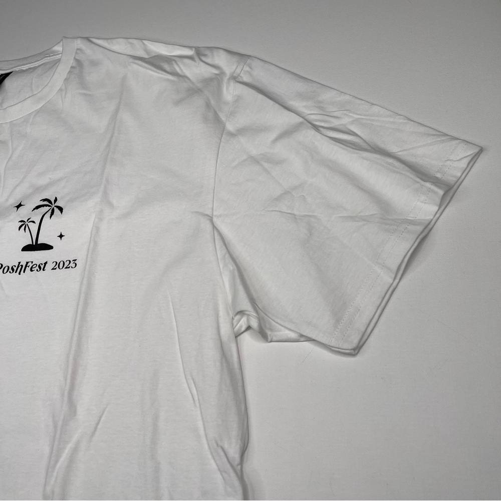 Poshmark Poshfest 2023 San Diego Tee Gildan Tshirt White Black Swag Souvenir - Picture 4 of 12